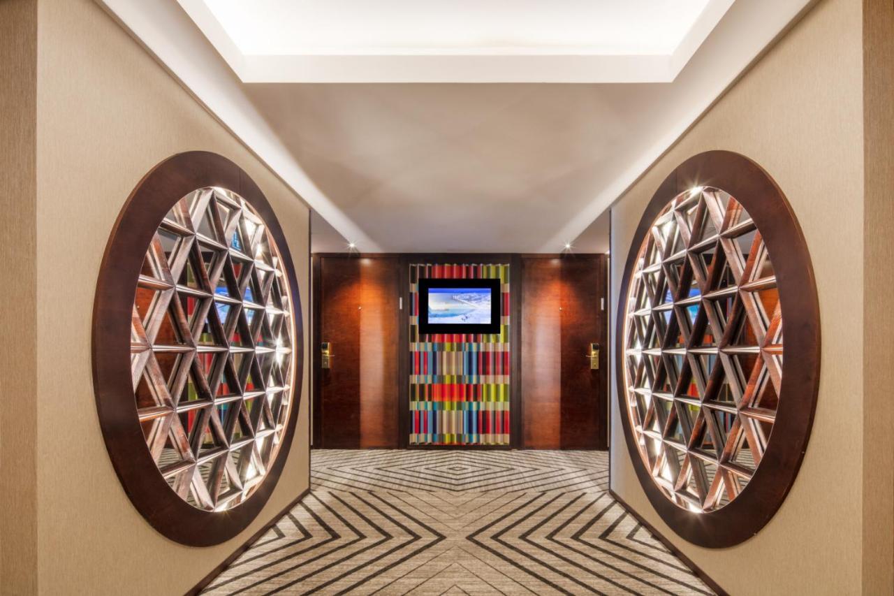 Renaissance Tel Aviv Hotel Exteriör bild