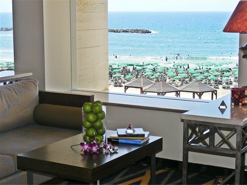 Renaissance Tel Aviv Hotel Rum bild